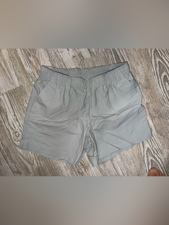 Columbia Pants - Columbia Light Gray Athletic Pull-On Shorts